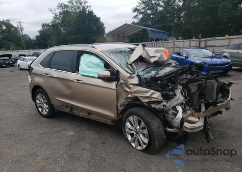 2020 Ford Edge Titanium z USA, uszkodzony, nr VIN 2FMPK3K97LBB38073